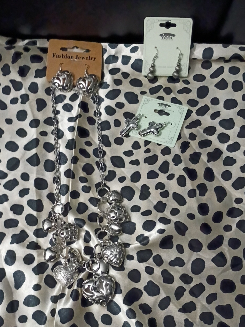 Fashion Jewelry Silver Multi-Heart Charm Necklace And Earrings
